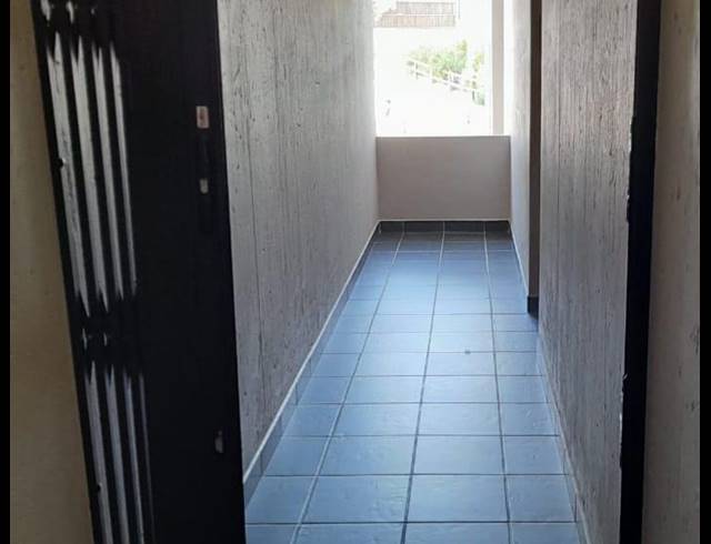 2 BEDROOM APARTMENT FOR SALE IN ISLAND VIEW